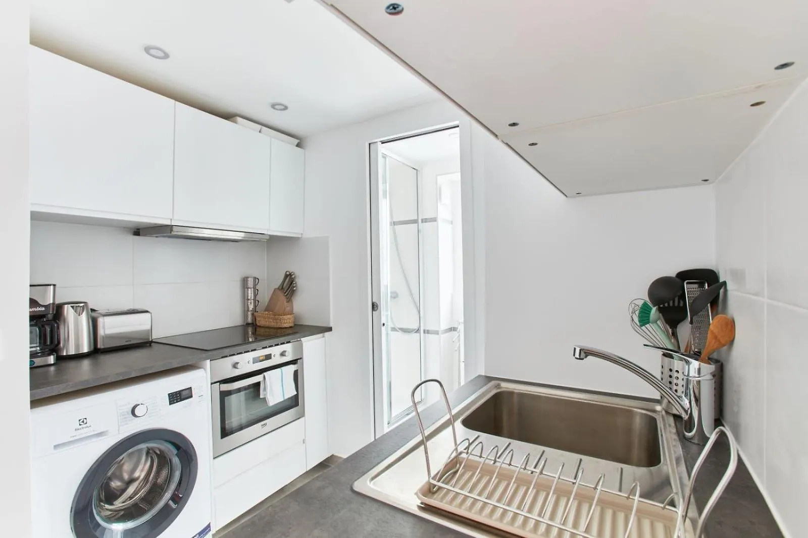 파리 Cosy Montmartre 2Br 아파트