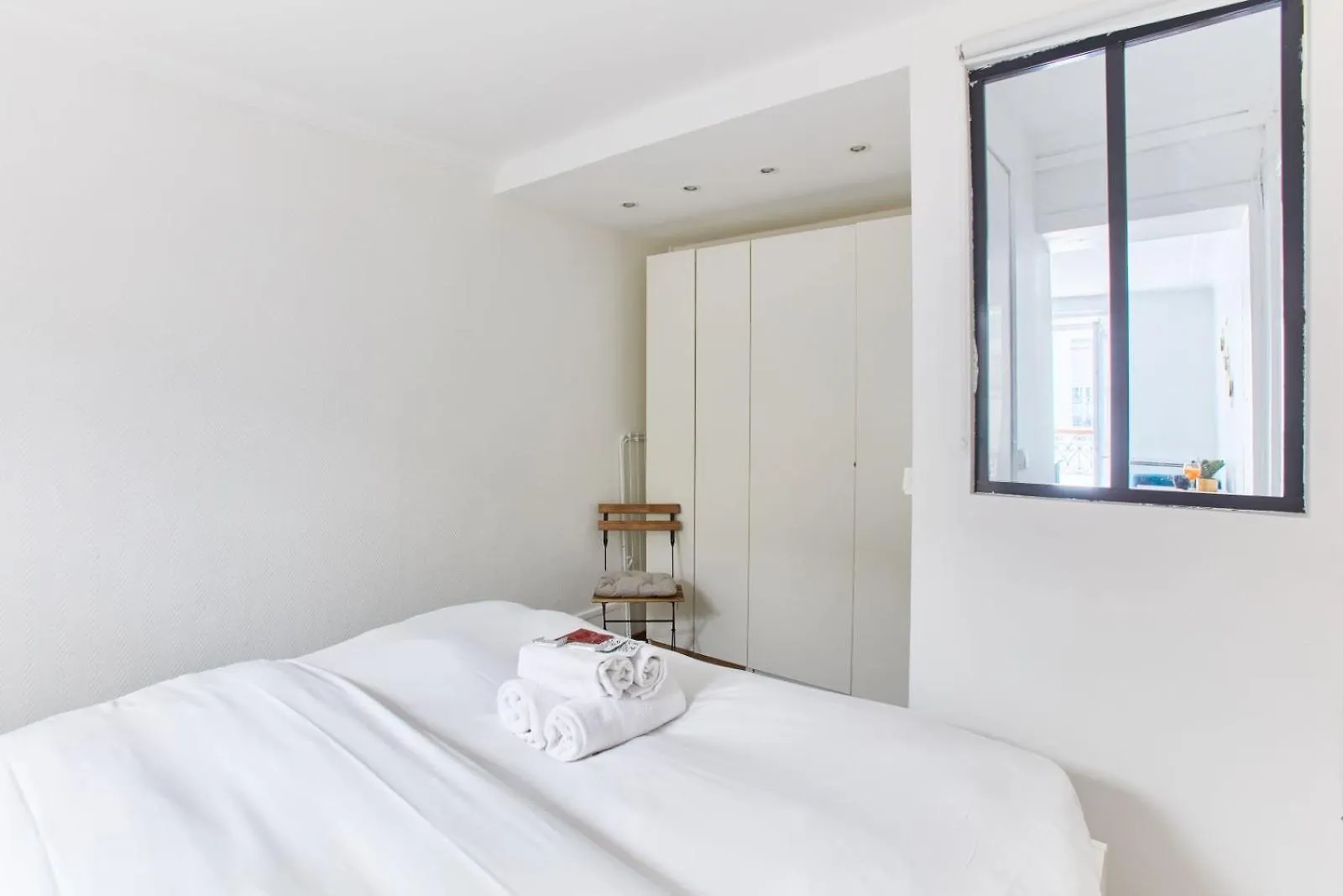 Cosy Montmartre 2Br Apartment Paris
